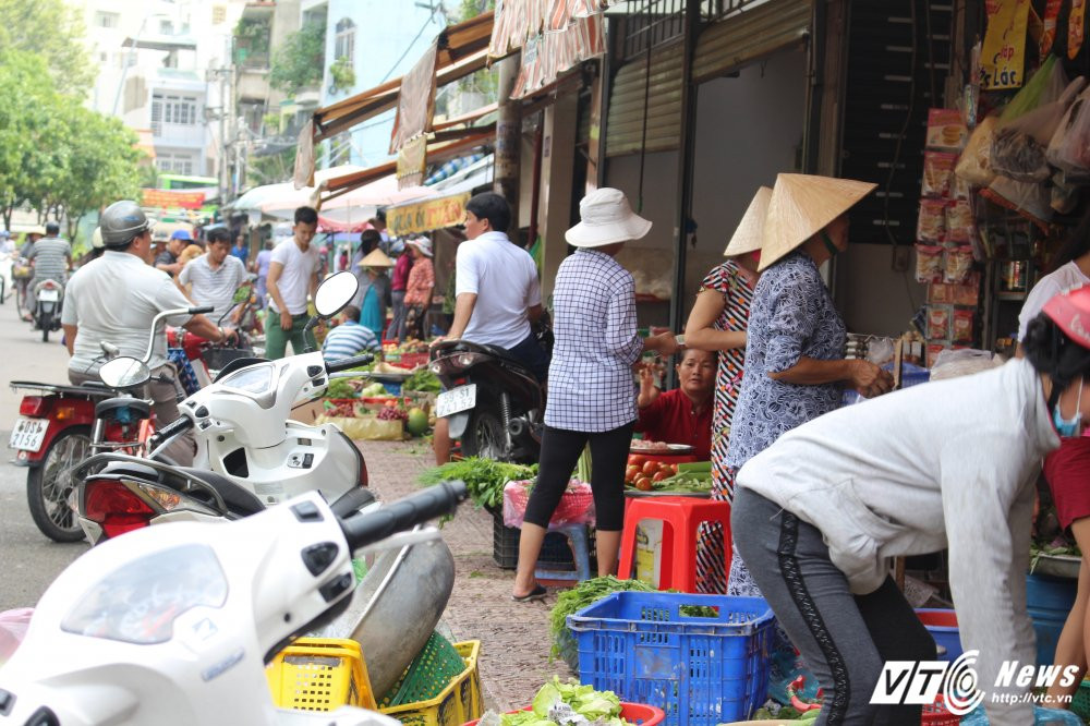 Hinh anh Trang tron tai chiem via he tren nhung con duong dep nhat Sai Gon 12