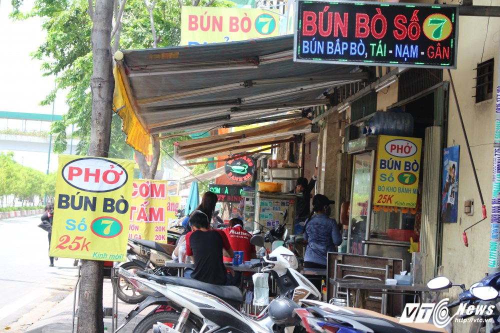 Hinh anh Trang tron tai chiem via he tren nhung con duong dep nhat Sai Gon 13