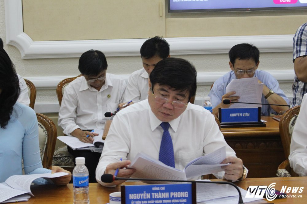 Hinh anh Mua mua den som, nhieu tuyen duong Sai Gon ngap hon nhieu gio lien