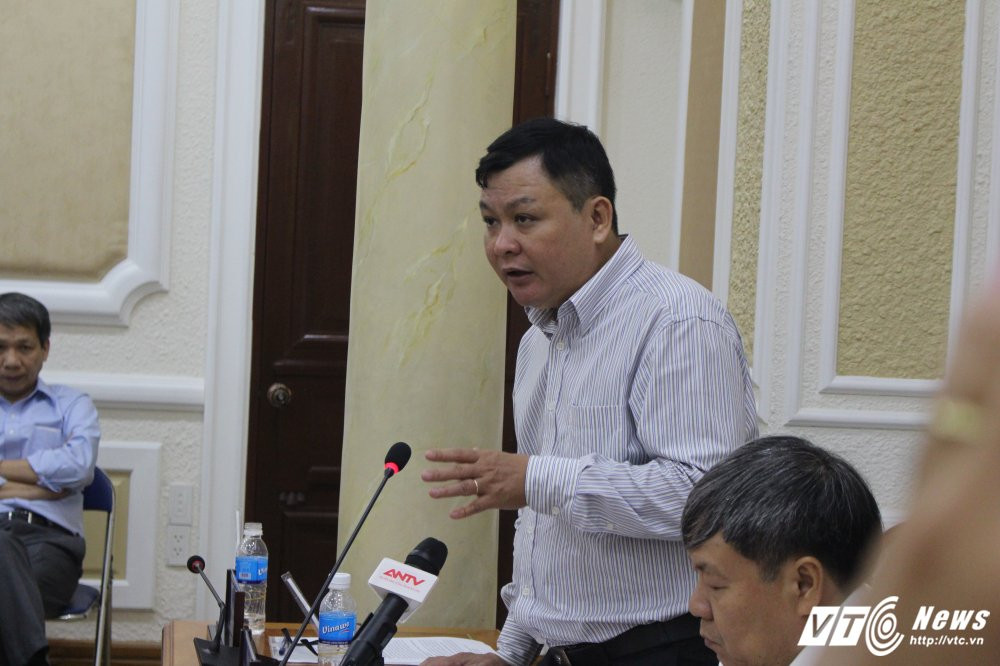 Hinh anh Mua mua den som, nhieu tuyen duong Sai Gon ngap hon nhieu gio lien