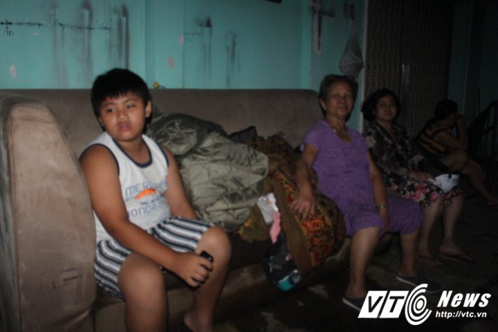 cháy cảng sài gòn quận 4