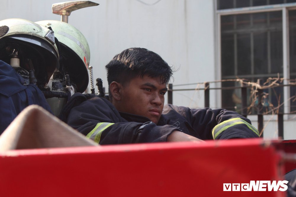 29404883_912787348898438_304126997_o 5