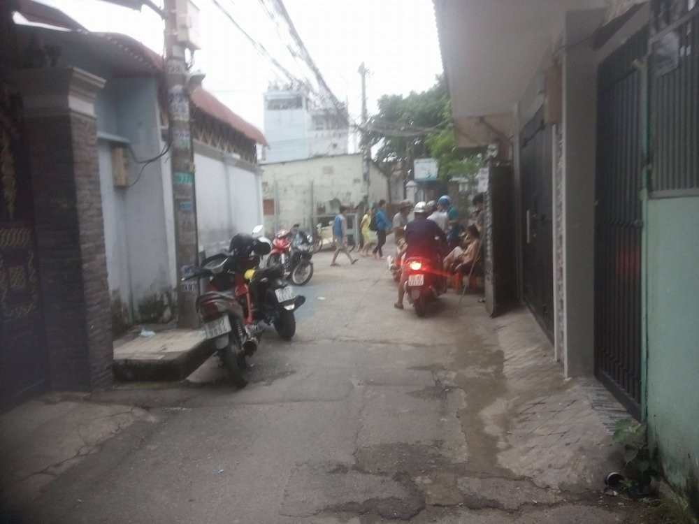 34560807_637039159972121_5125785971601702912_n