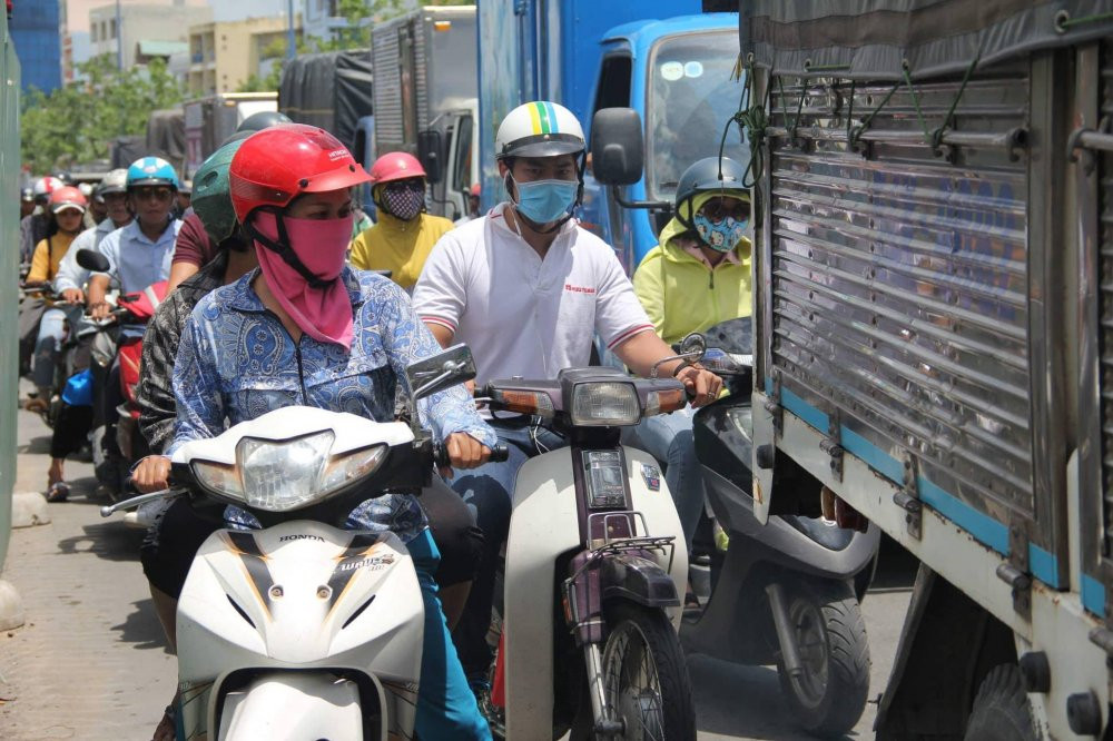 37390391_676742416001795_4384536691474432000_n 4