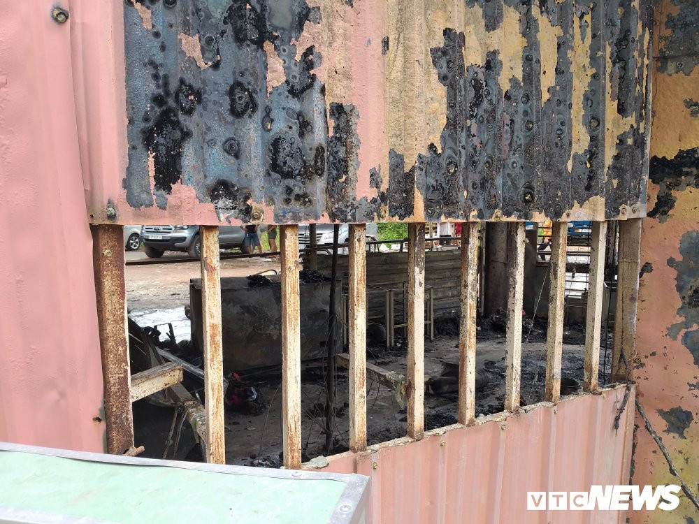 38967016_1956391647754906_3963052536897732608_n 10