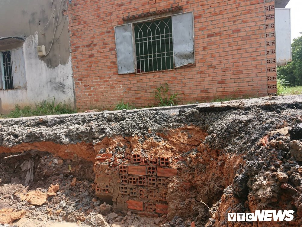 41679987_797687573734956_8500001369845923840_n