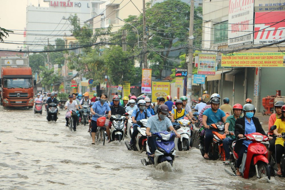 43691156_1660142710762299_5496731220236566528_n 7