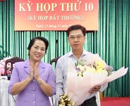 15-11-2018-dong-chi-nguyen-van-dung-giu-chuc-chu-tich-ubnd-quan-1-172631BD-details