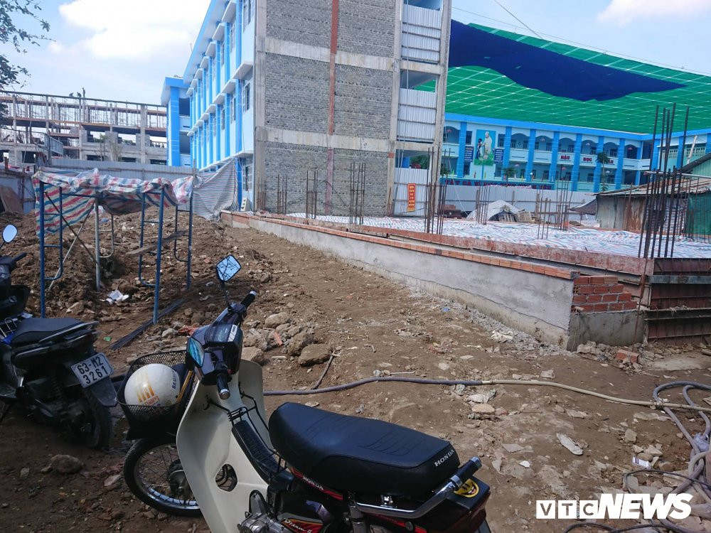 46474590_308161463120549_3006063433129918464_n