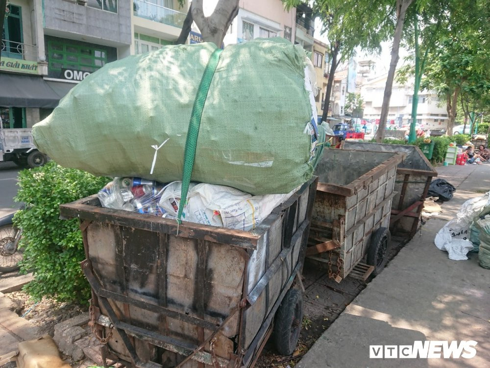 44dcb018156af034a97b 15