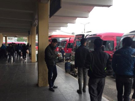 dong cua ben xe giap bat