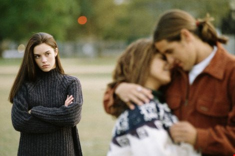 20160311-5-dieu-nguoi-thu-ba-luon-co-lam-vo-nen-canh-giac-1