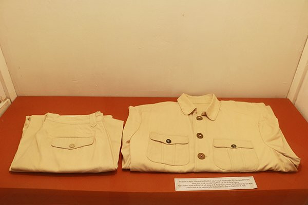 566d69a4-e6a0-4a64-be67-52ac6d753b60 8