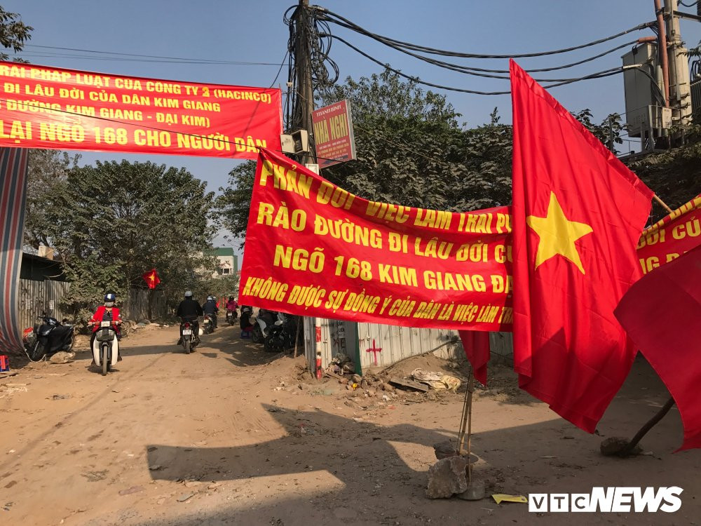 E0888EDD-7C76-416F-B440-486A781D4DD3 3