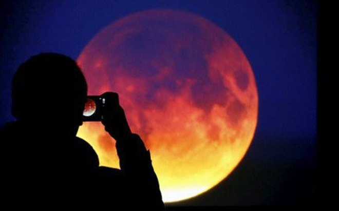 photo1517118424972-1517118424973848456691