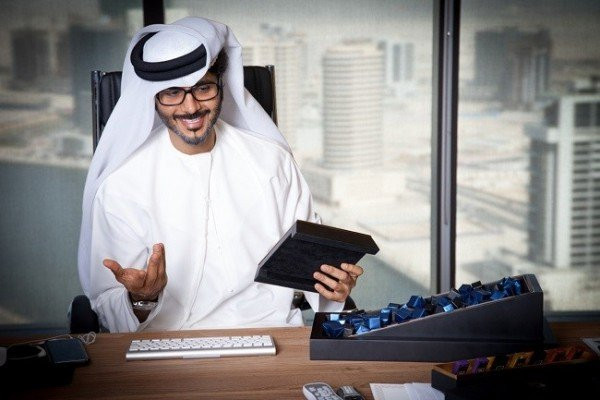 dai-gia-bo-60-ty-mua-so-dien-thoai-sieu-dep-2