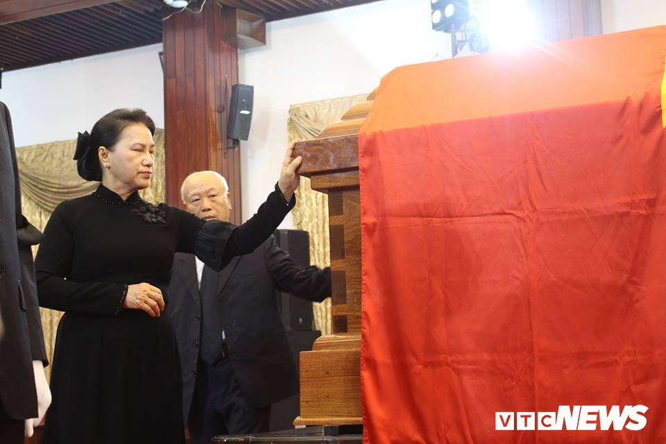 ba nguyen thi kim ngan 2 4