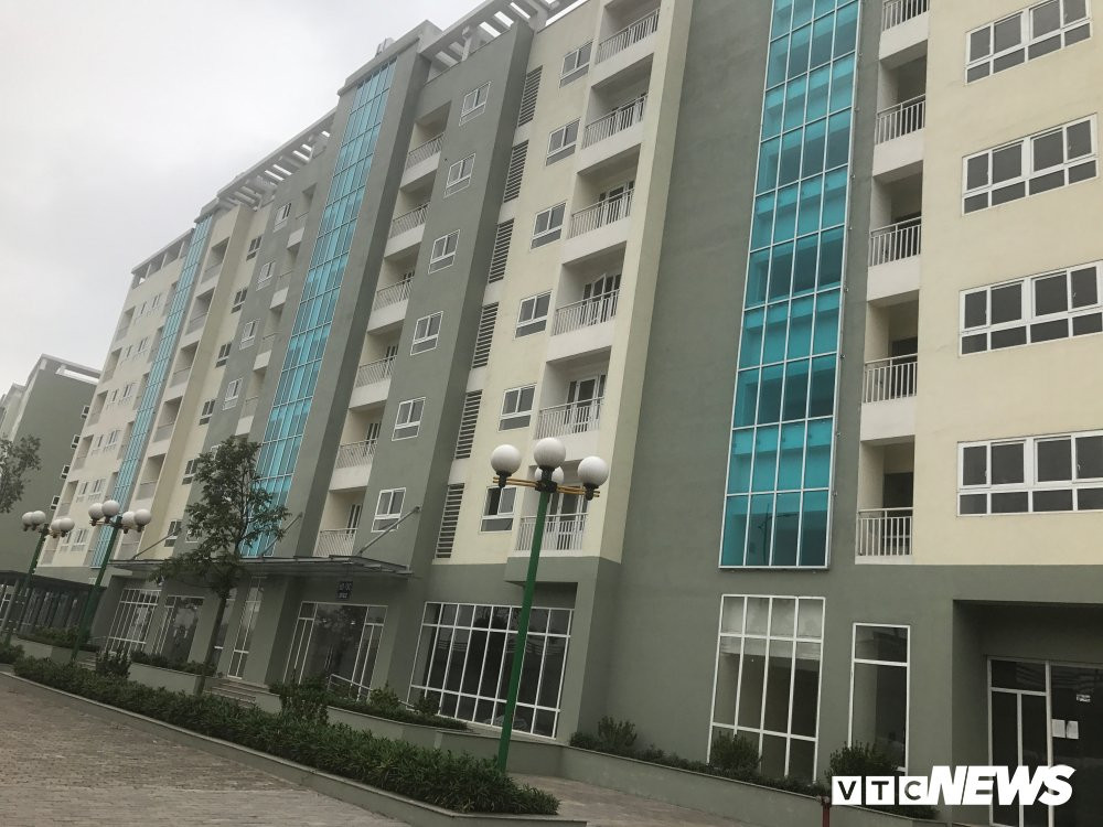 3C41151B-FD53-4108-985D-56C778180F3E