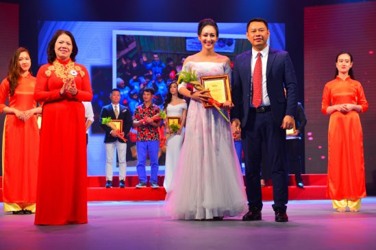 mih-0619-bb-baaacJEc0b 4