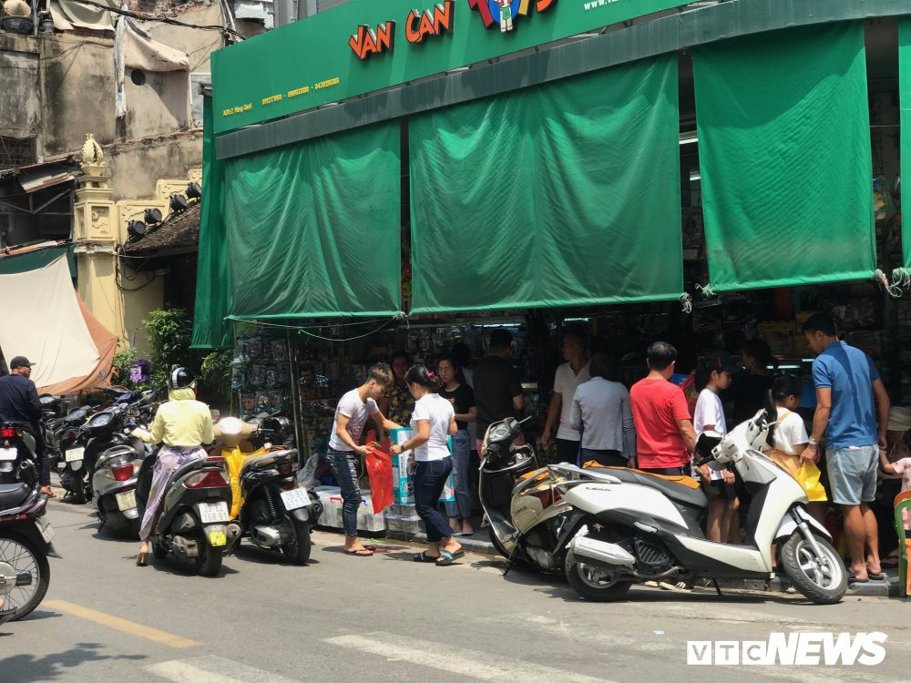 291D7D4D-46F6-4B0F-89DF-84BFD940FFD0 7