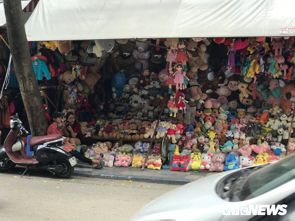 2DE345D3-63BF-4984-BABC-ABA49B22733A 16