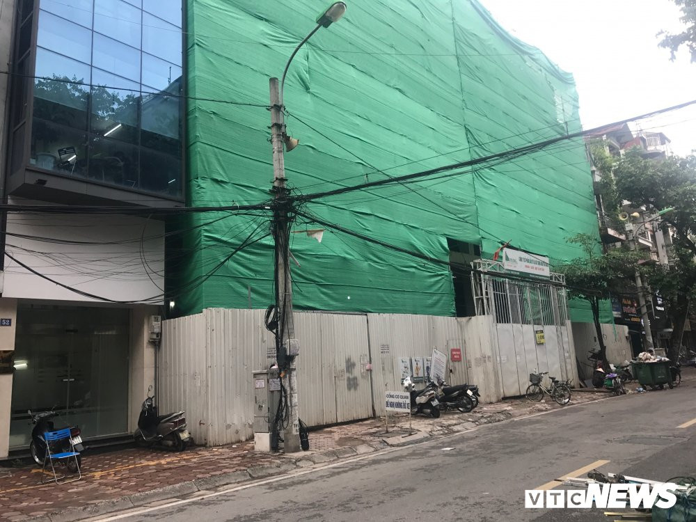 1696FD04-9978-41E9-B890-D99328C97C25