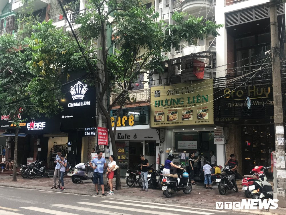 F1E93653-7933-457E-873B-632309DD48D4 9