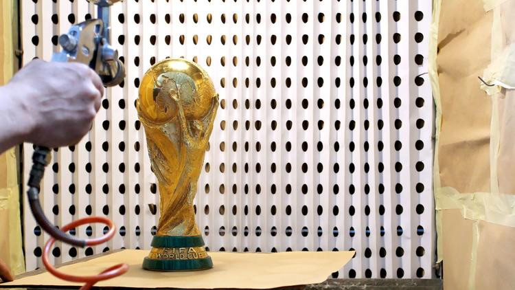 nydn-the-making-of-the-2018-world-cup-trophy-2-004 5