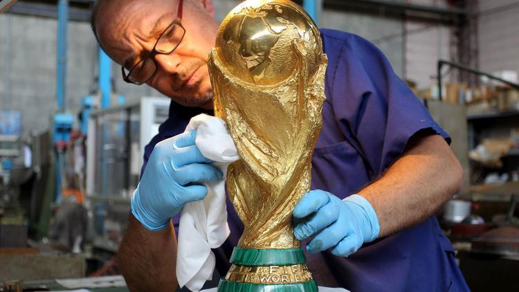 nydn-the-making-of-the-2018-world-cup-trophy-2-005