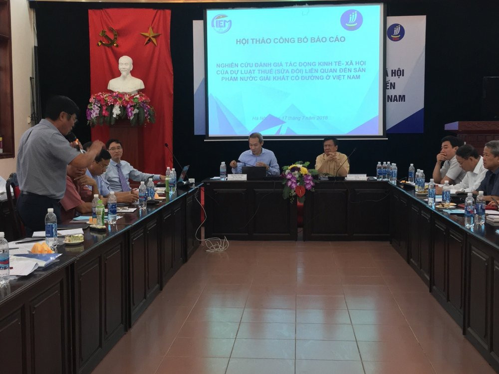 Hinh hoi thao CIEM - 1