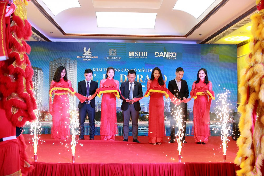 Soi dong le khai truong can ho mau du an D'. El Dorado - Hinh 1