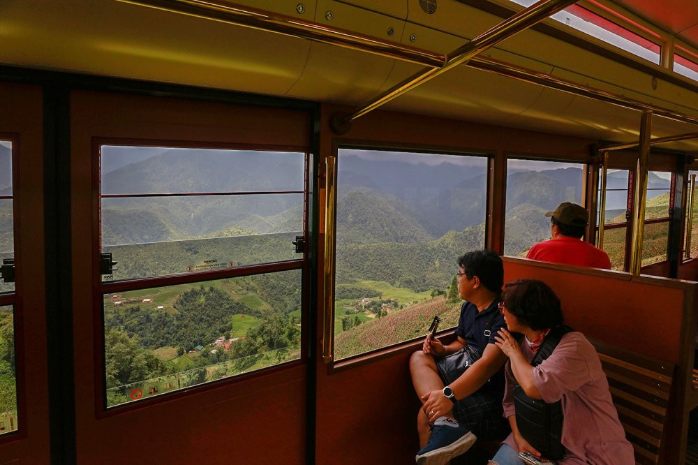 Tau hoa leo nui Muong Hoa (14)