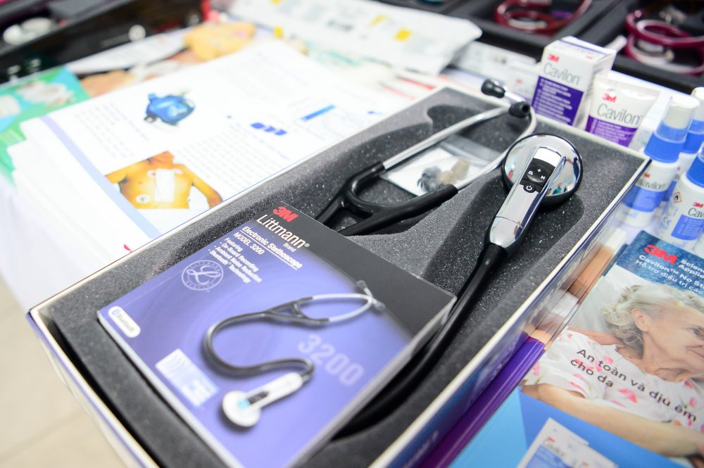 Thiet bi ong nghe tim Wifi 4