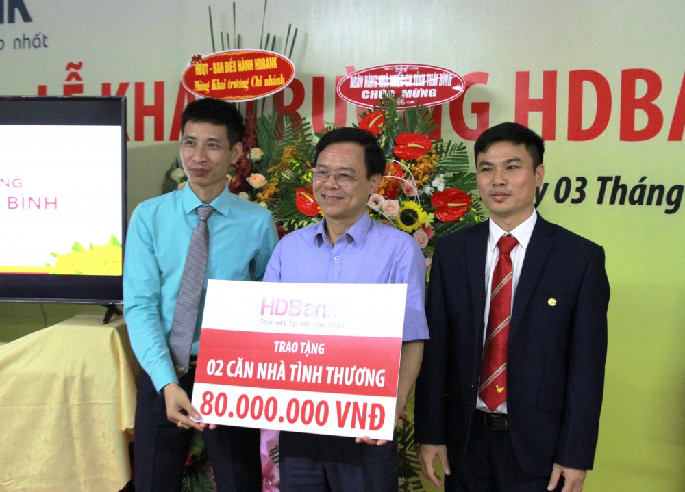 Khai truong CN Thai Binh 3 3