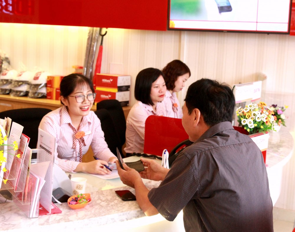 Khai truong CN Thai Binh 4 4