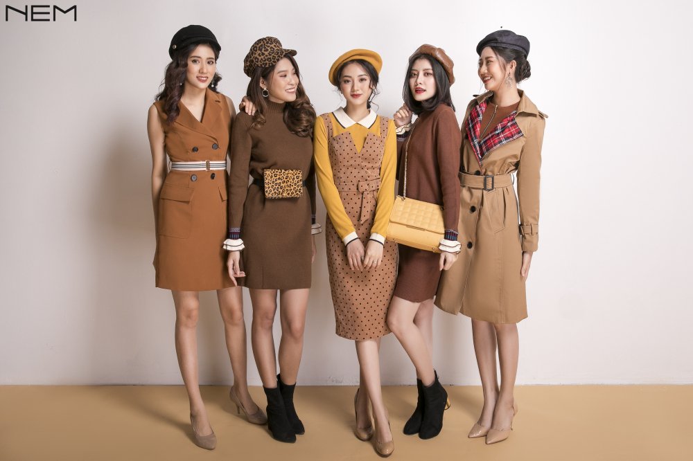 Korea Fashion - Đầm suông đen tay voan : D48752 - 1N Price: 1761K - 35% =  1145K (Mua 3 tặng 1) | Facebook