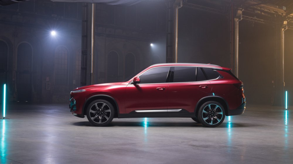 SUV 3