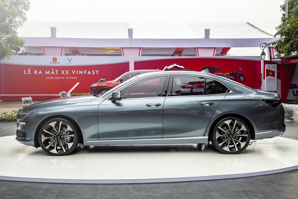 SEDAN VINFAST LUX A 2.0