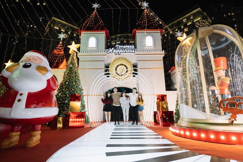 Vincom khong khi Giang Sinh - 5 5