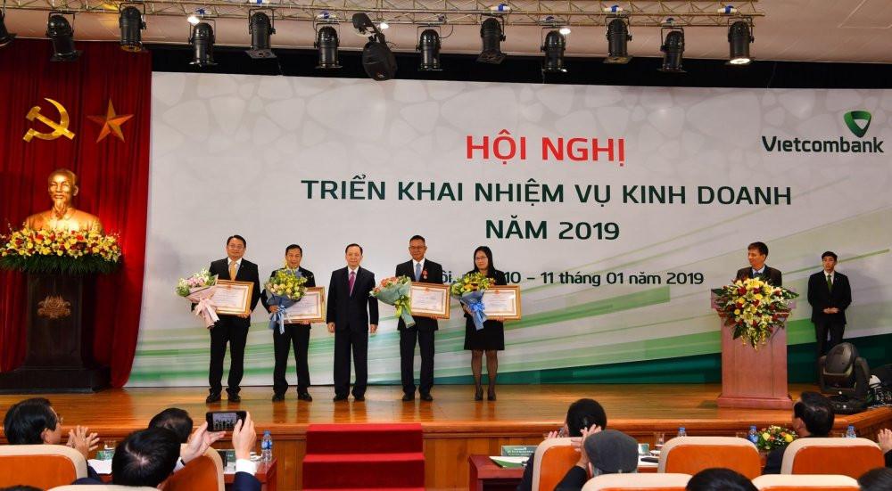 20190110_LHQ_HoinghiTrienkhaiNVKD2019 (101) 6