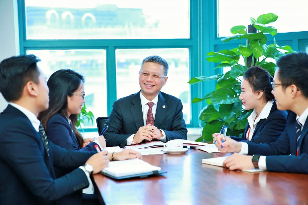 Tong Giam Doc Nguyen Le Quoc Anh