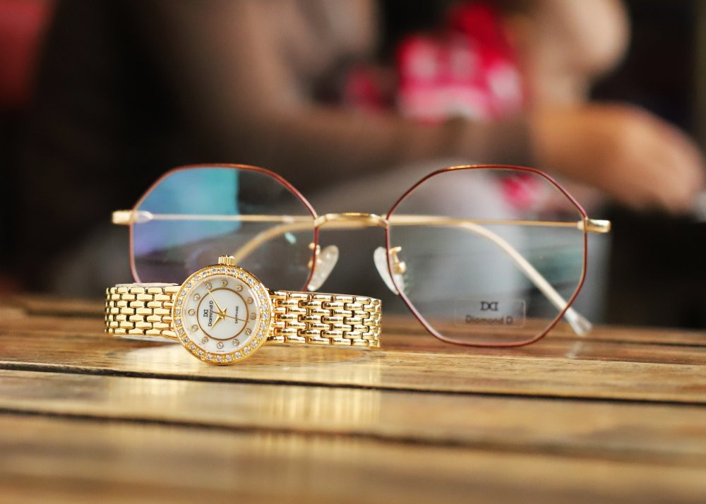 dong ho kinh mat diamond D (3) 5