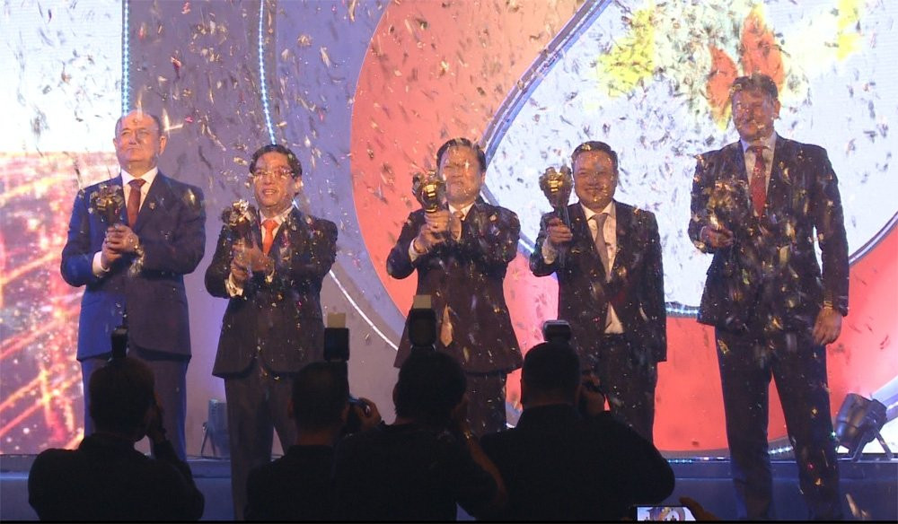 Nghi thuc Le ky niem 5