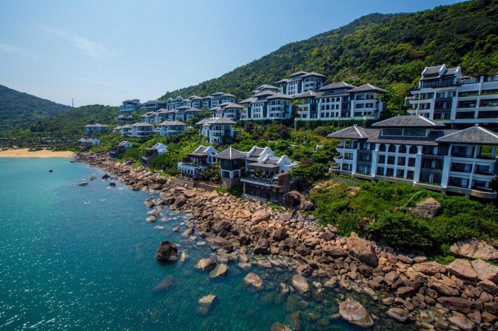 over-view-InterContinental-Danang 4