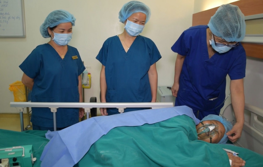 Ghep-te-bao-goc-ba-Bui-Thi-Mui-1 4