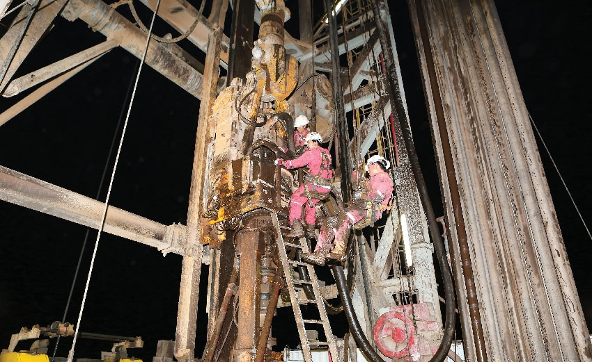 Trien lam anh_Giai quyet su co 9