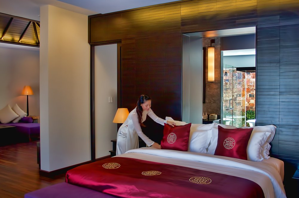 Bedroom pool villa w_host