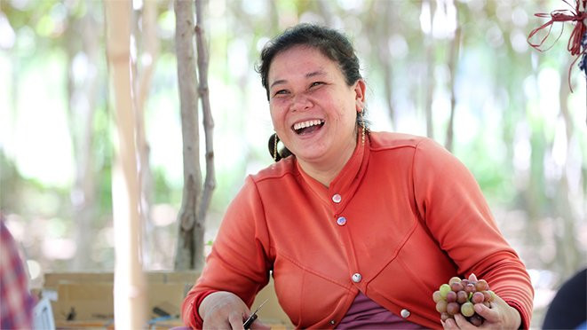 chi Phuong-vuon nho 4