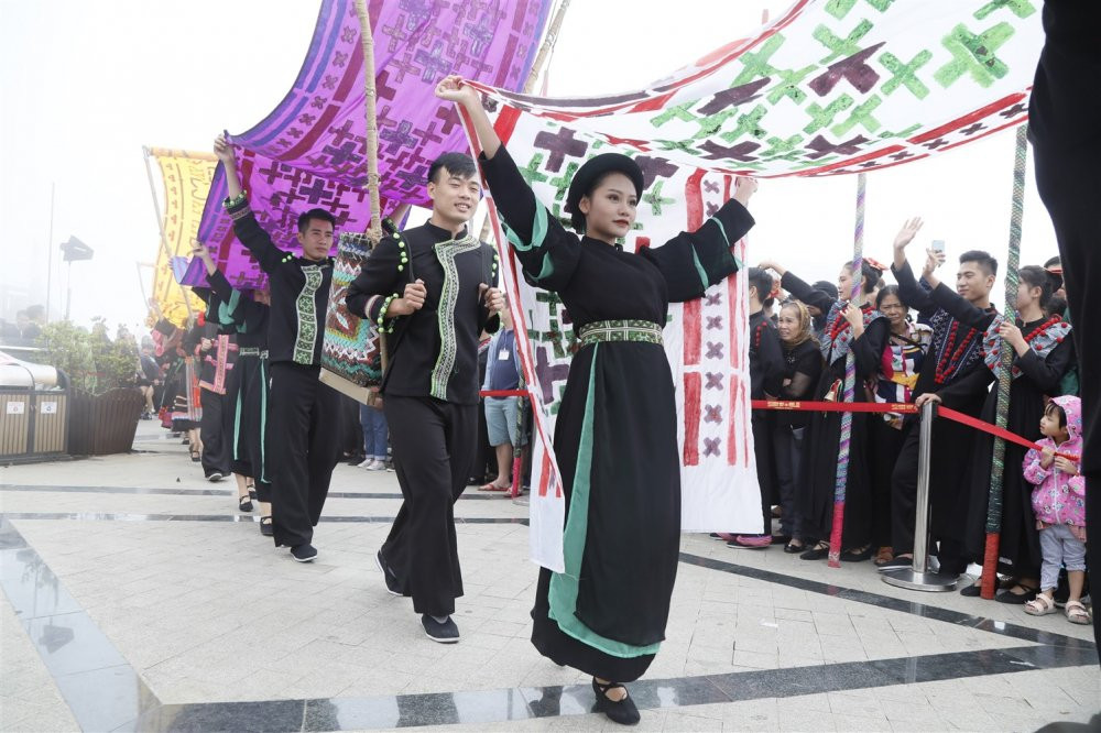 vu dieu tren may 6 8