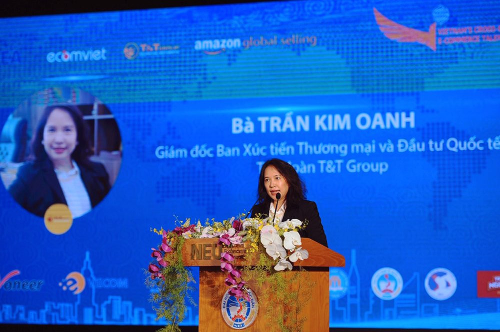 Ba Tran Thi Kim Oanh T&T Group phat bieu 4